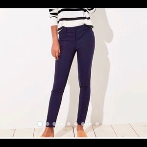 LOFT navy Julie skinny ankle pants size 10